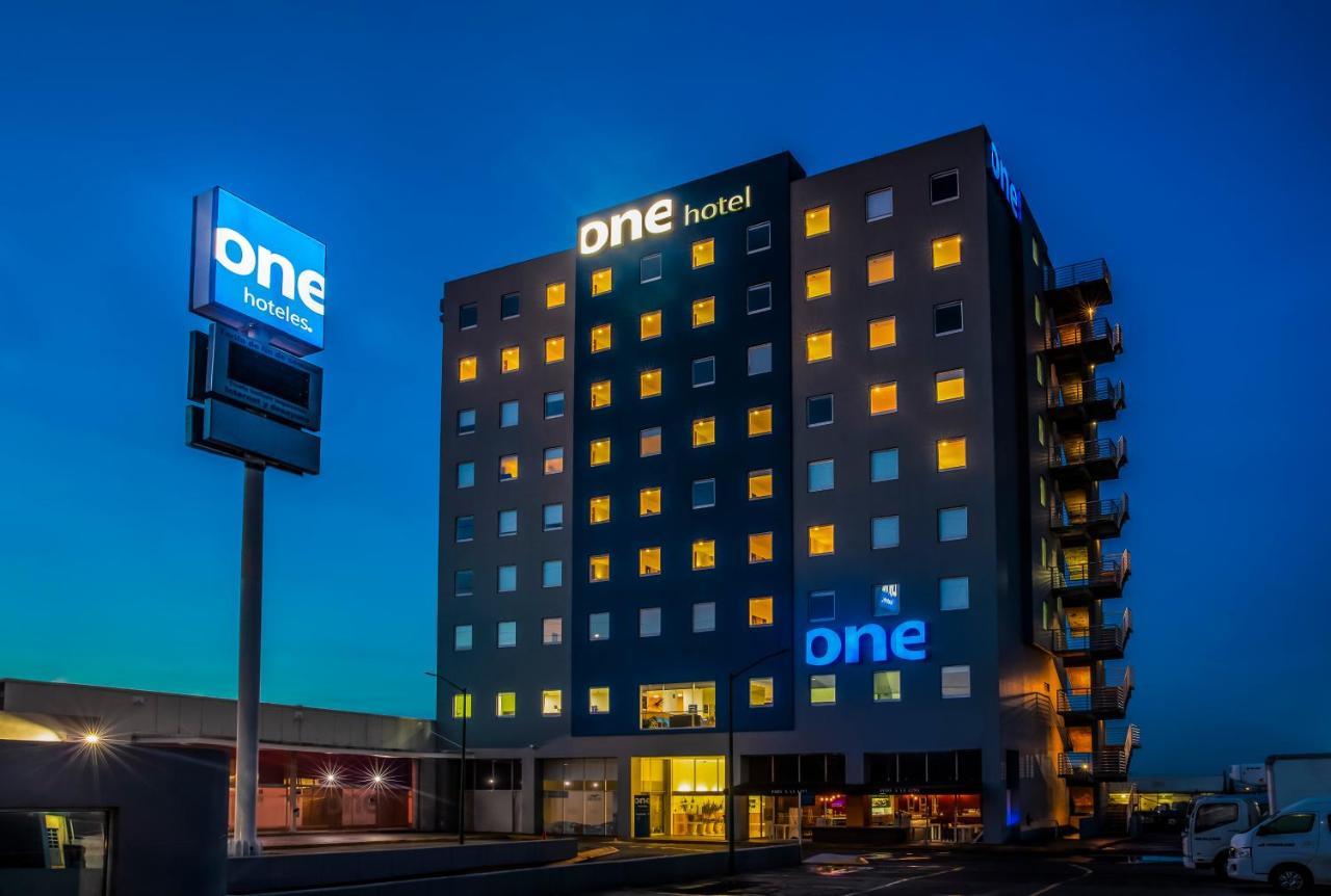 Hotel One Puebla Finsa Exteriér fotografie